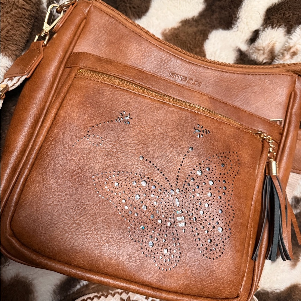 Kiteviun leather butterfly purse